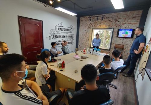 Đào tạo cách tiệt trùng tại Chops VietNam