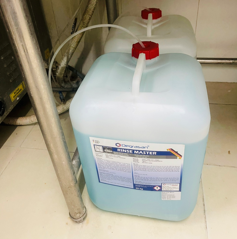 ff17d59d-7f5c-4d11-82f3-223053670575